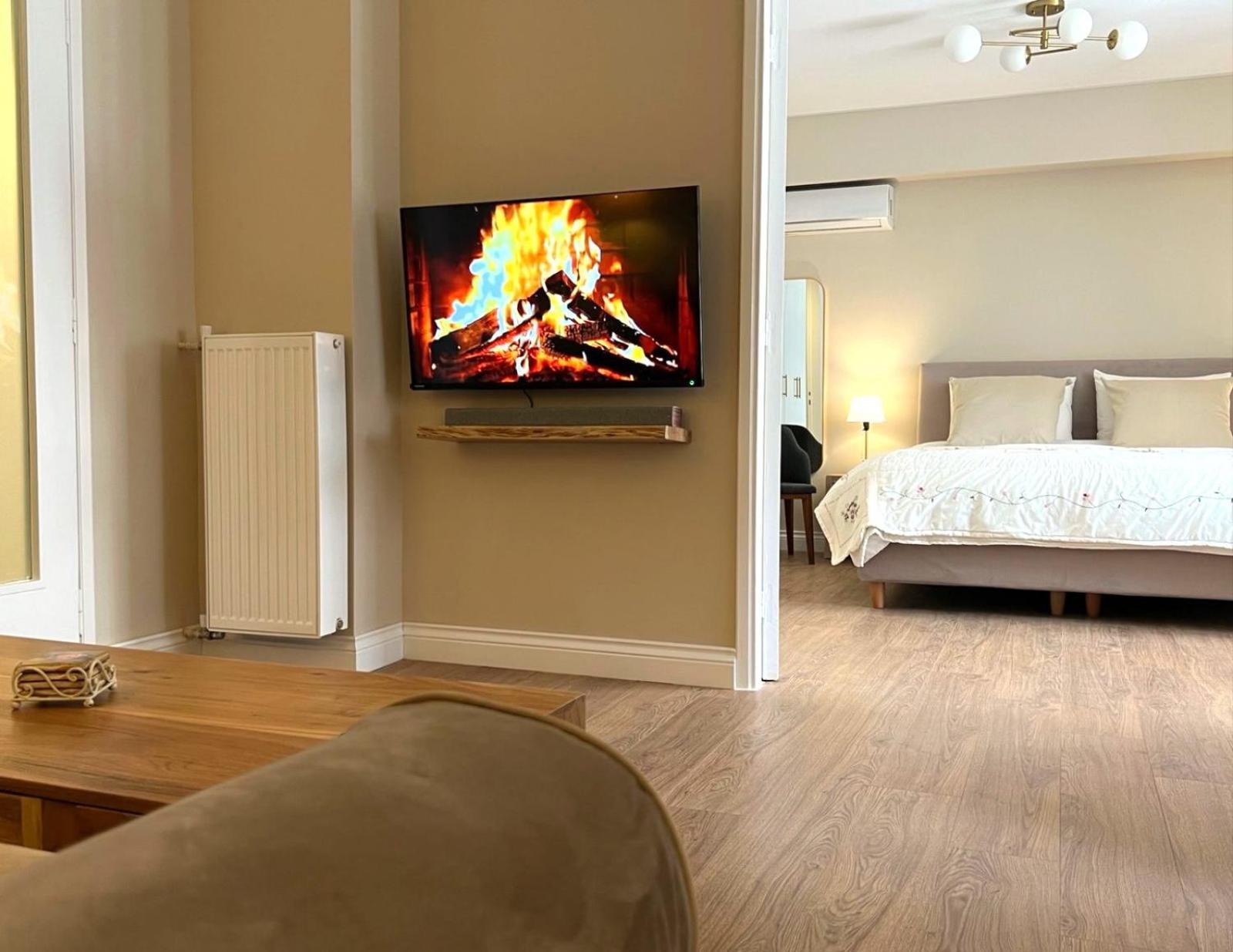 Queens Avenue Apartment Athena Bagian luar foto