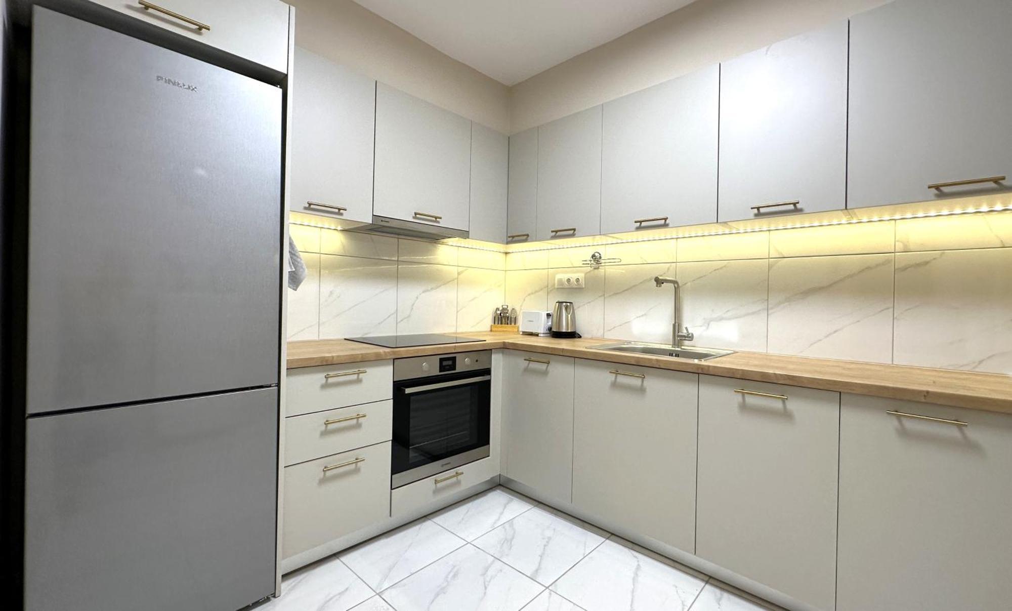 Queens Avenue Apartment Athena Bagian luar foto
